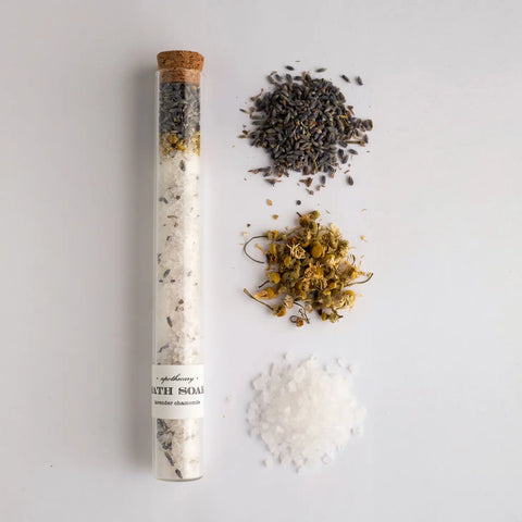 Queen Bath Chamomile Lavender Soiree Soak – Bee Single