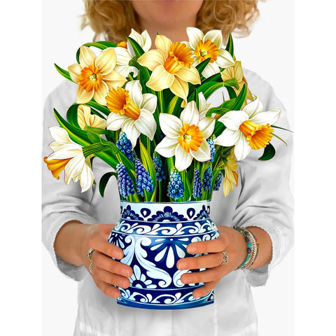 English Daffodils Pop Up Bouquet