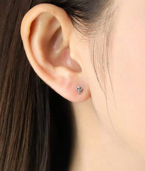 Skeleton Skull Studs